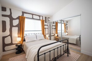 3 Schlafzimmer, Schreibtisch, BĂŒgeleisen/BĂŒgelbrett, kostenloses WLAN