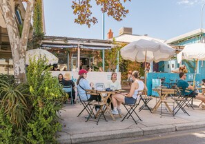 Restauration en plein air