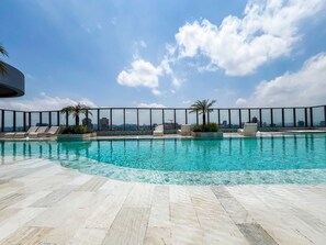 Udendørs pool