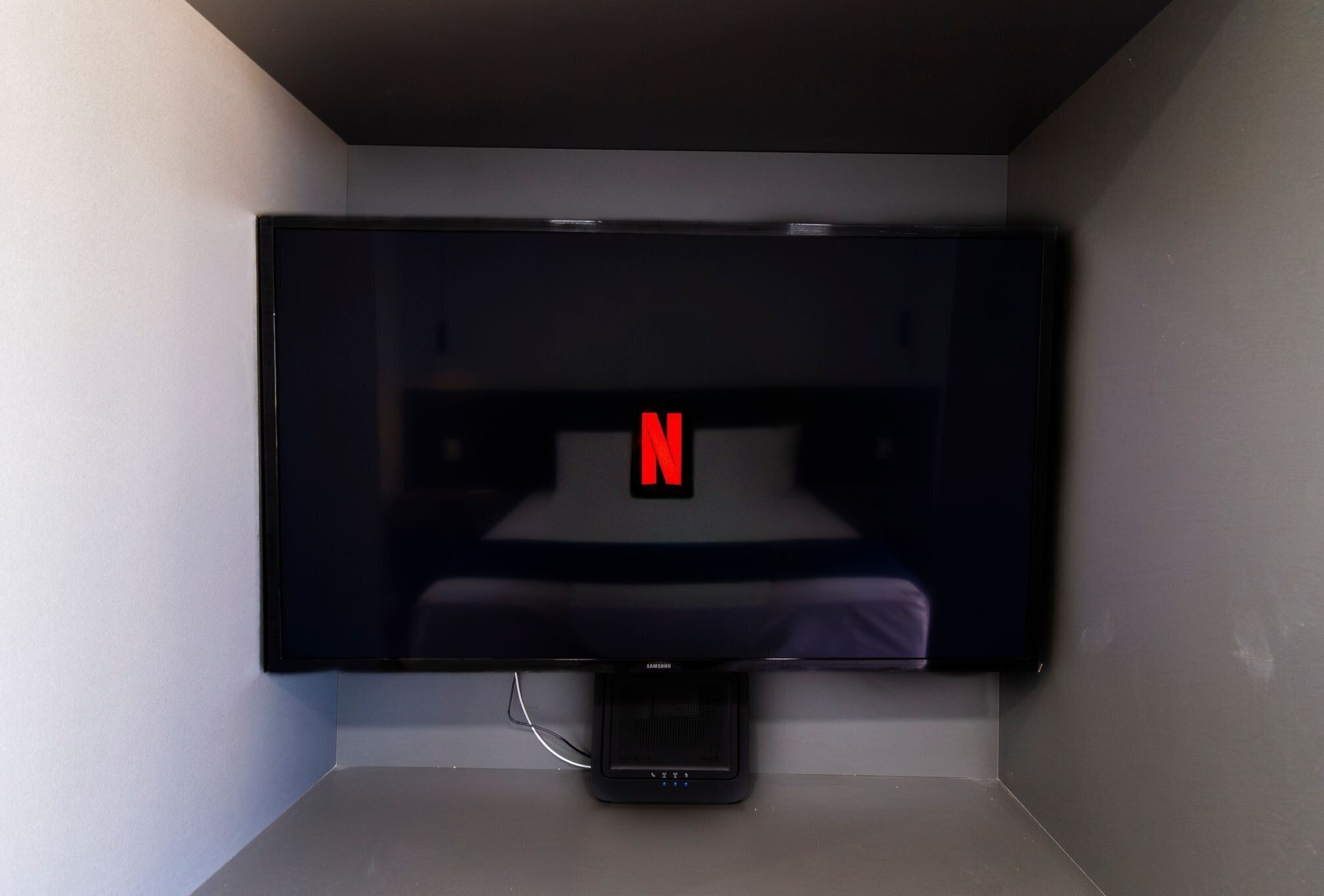 TV