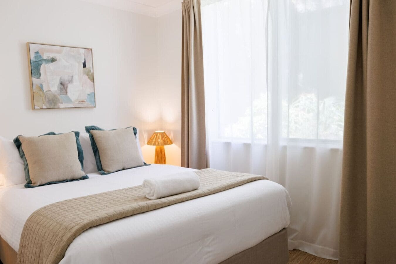 2 多间卧室、办公桌、熨斗/熨衣板、旅行婴儿床