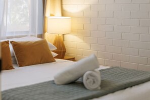 2 多间卧室、办公桌、熨斗/熨衣板、旅行婴儿床