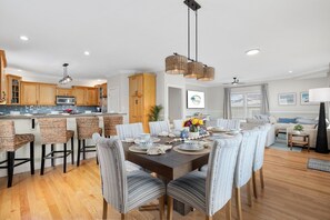 Dining - End Of Season Sale Heated Pool | Games | Golf (Murrells Inlet)