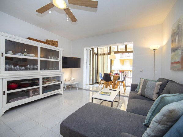 Living area - Eurosol by Interhome (Calpe/Calp)