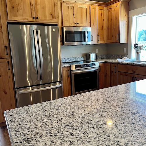 The Silver Ridge House Near Silver Falls State Park