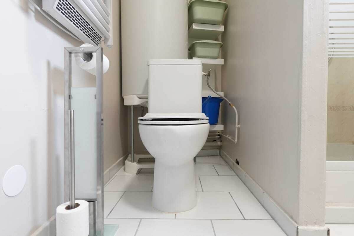 Douche, sèche-cheveux