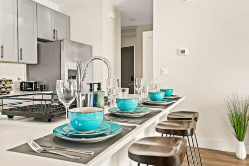 Casa Verde - 1 BR  2 Beds 5min DT & Deep Ellum