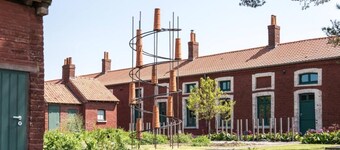 Chez Léon - The city of electricians