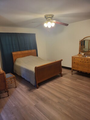 2 chambres, Wi-Fi, draps fournis