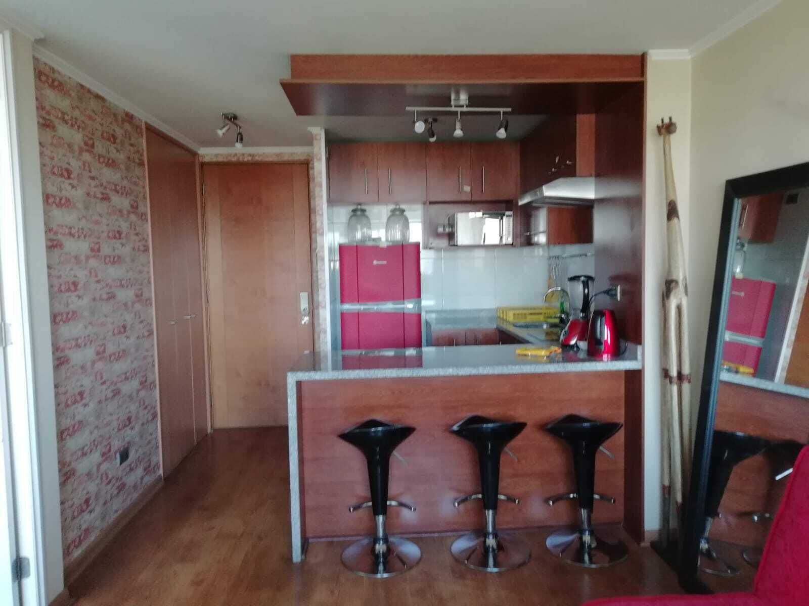 Comfort-huoneisto, kaupunkinäköala | Oleskelualue | Tietokoneen näyttö