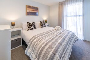 2 Schlafzimmer, Bügeleisen/Bügelbrett, kostenloses WLAN, Bettwäsche