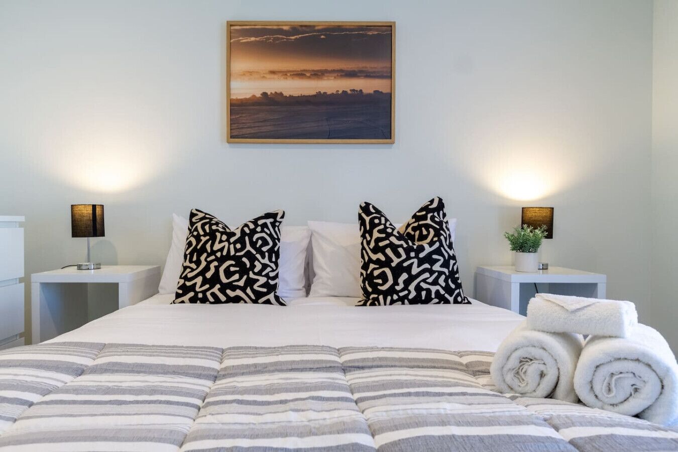 2 bedrooms, iron/ironing board, free WiFi, bed sheets