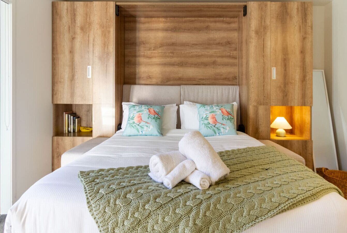 1 chambre, bureau, fer et planche à repasser, Wi-Fi gratuit