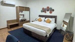 Superior suite, uitzicht op bergen | Gratis wifi
