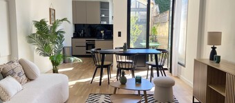 Prestigious appartment in the heart of the Golden Triangle