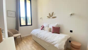 2 chambres, fer et planche Ă  repasser, Wi-Fi, draps fournis