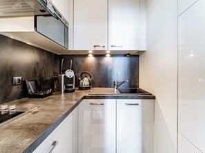 Fridge, microwave, oven, dishwasher