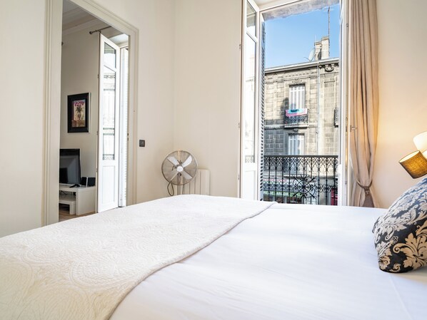 1 bedroom, iron/ironing board, WiFi, bed sheets