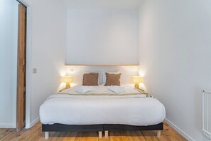 2 chambres, fer et planche à repasser, lit parapluie, Wi-Fi