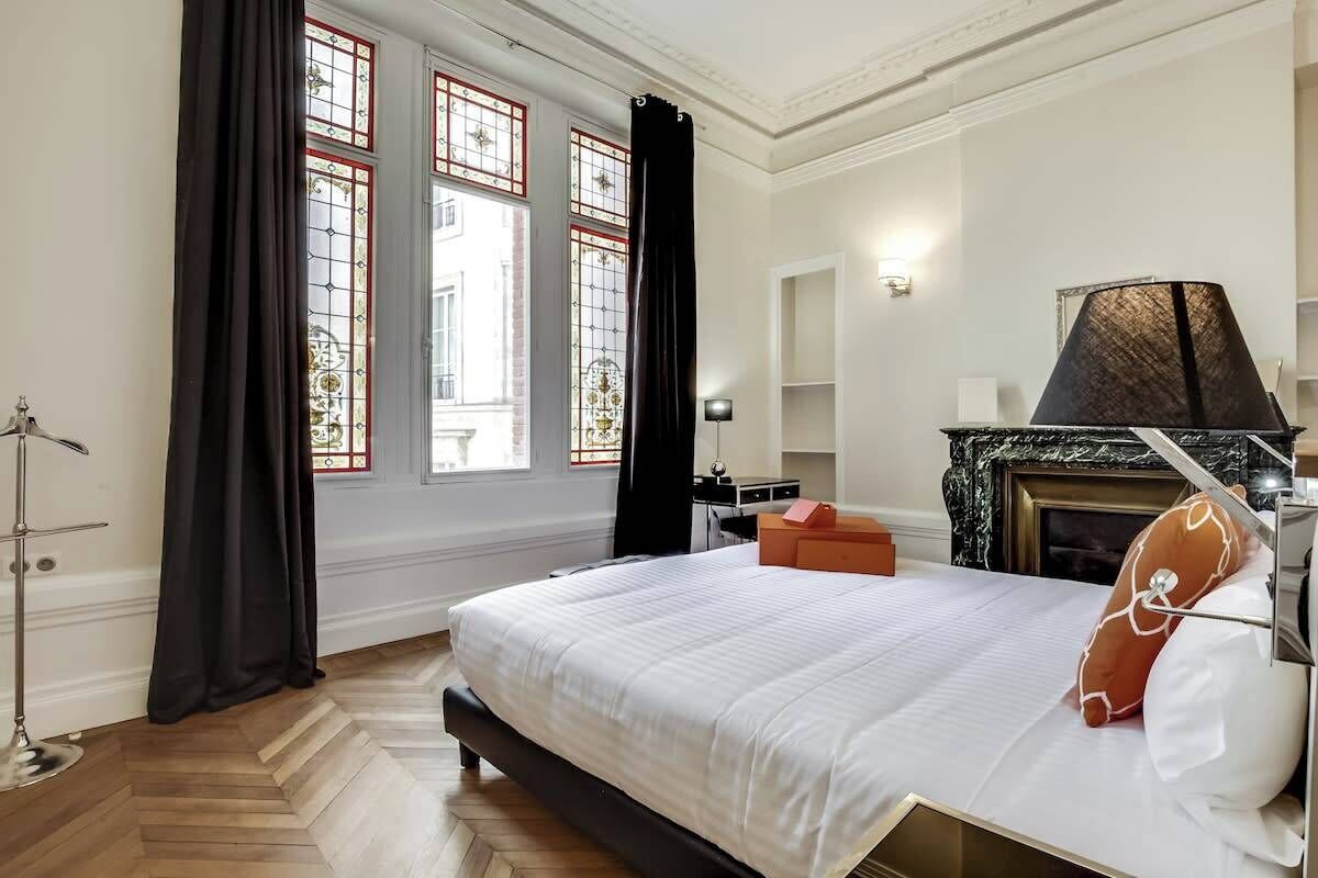 2 chambres, fer et planche à repasser, Wi-Fi, draps fournis