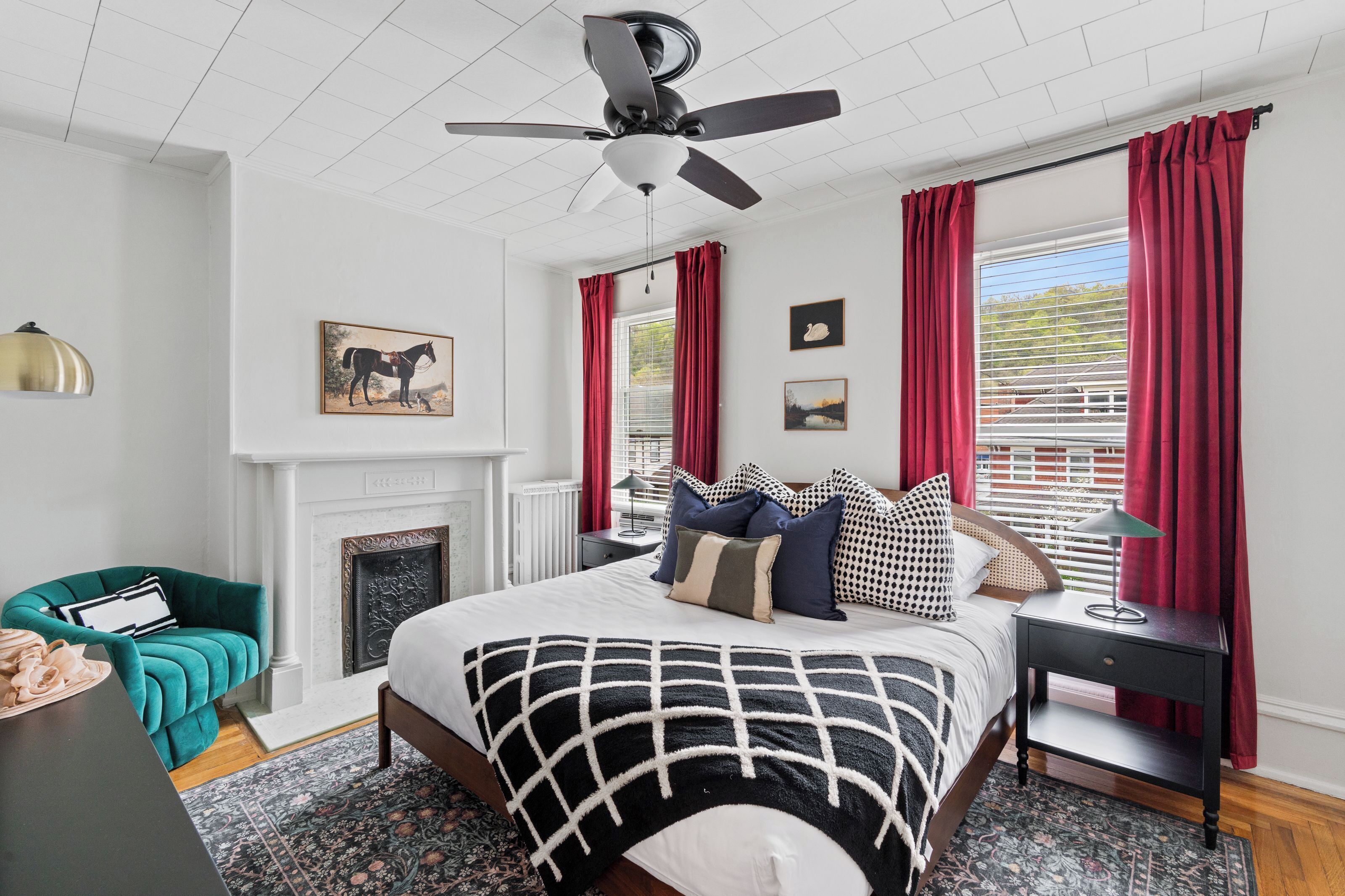 5 Schlafzimmer, Bügeleisen/Bügelbrett, kostenloses WLAN, Bettwäsche