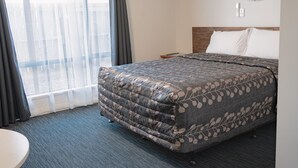 Room - Superior Queen Room Studio (christchurch)