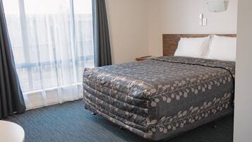 1 bedroom, iron/ironing board, free WiFi
