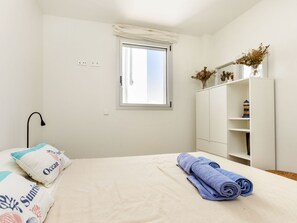 3 Schlafzimmer, Schreibtisch, Internetzugang