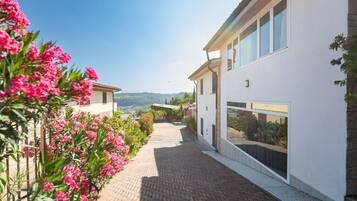 Enceinte de lâhĂ©bergement