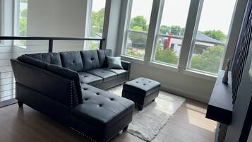 Smart-tv en een open haard