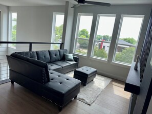 TV connectée, cheminée
