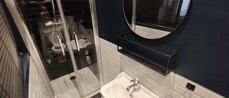 Hair dryer, towels