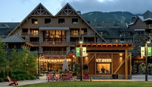 Spruce Peak Lodge | One Bedroom | Tall Timbers