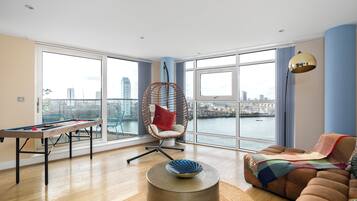 Smart-tv och böcker