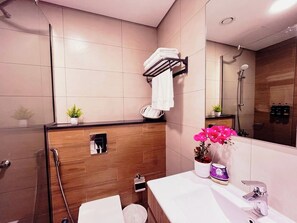 Hair dryer
