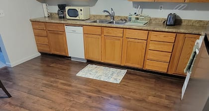 Old Soul by The River - Charming 2-bedroom house with AC, WiFi in amazing Casper