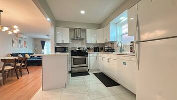 Microwave, oven, dishwasher