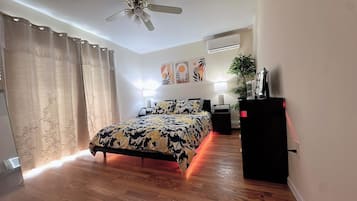 3 soverom, strykejern/-brett, wi-fi og sengetøy