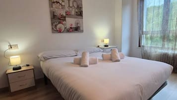 3 Schlafzimmer, Bügeleisen/Bügelbrett, kostenloses WLAN, Bettwäsche