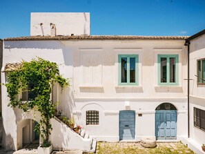 Exterior - Apartment Centro by Interhome (Strongoli)