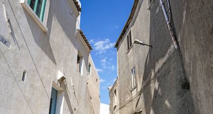 Chiarotti by Interhome