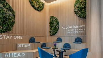 الإطلالة من المنشأة