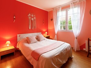 3 bedrooms, internet
