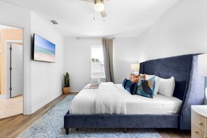 5 chambres, fer et planche à repasser, lit parapluie, Wi-Fi gratuit