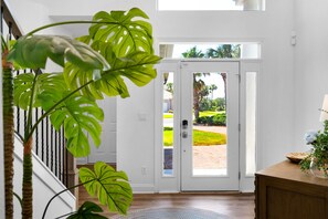 Interior - Luxury Destin*Heated Pool*Hot Tub*Walk to Beach (Destin)
