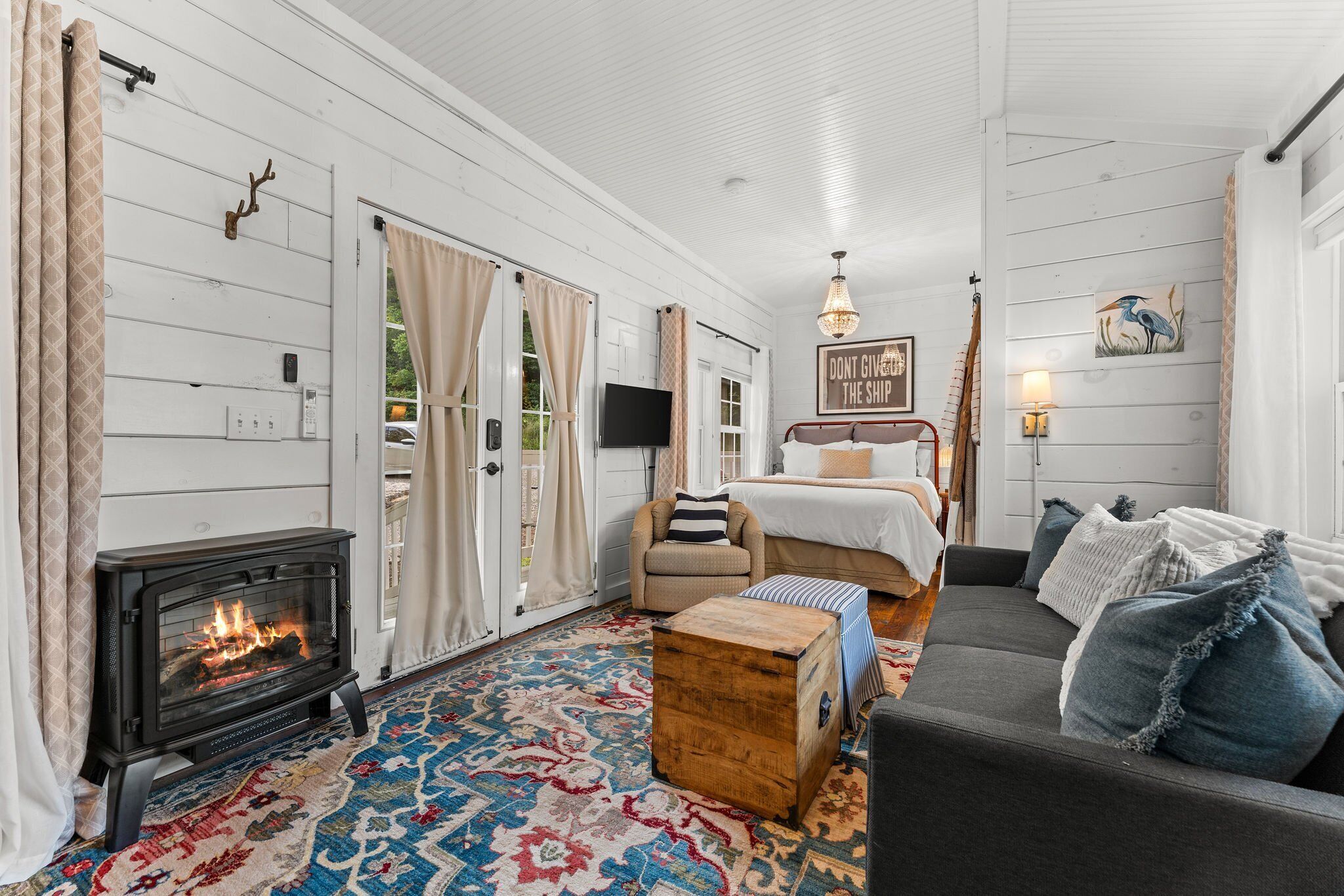 1 bedroom, iron/ironing board, free WiFi, bed sheets