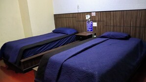 Double Room Single Use, 2 Single Beds - Hostal History Boutique (Quito)