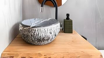 Apartment | Bathroom