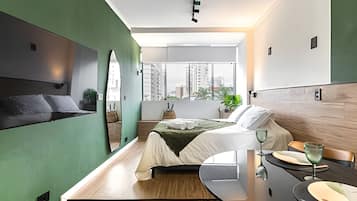Apartment | Laptop workspace, blackout drapes, iron/ironing board, free WiFi