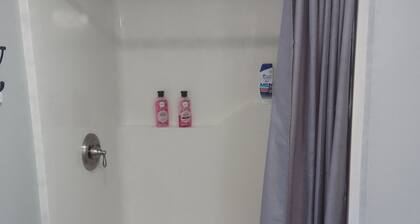 Charming studio with AC and WiFi in pleasant Gervais.